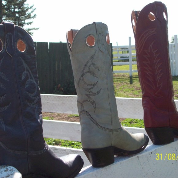 Alberta Boot Co - Picture 2 of 13